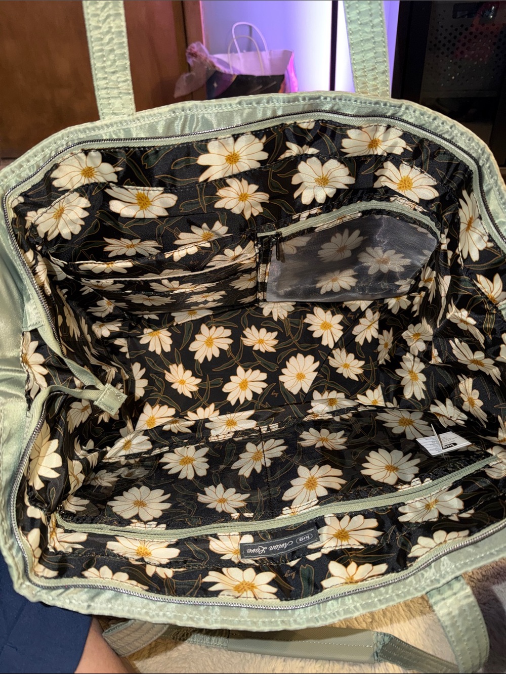 lug Sage Love Avion Tote - Picture 3 of 4